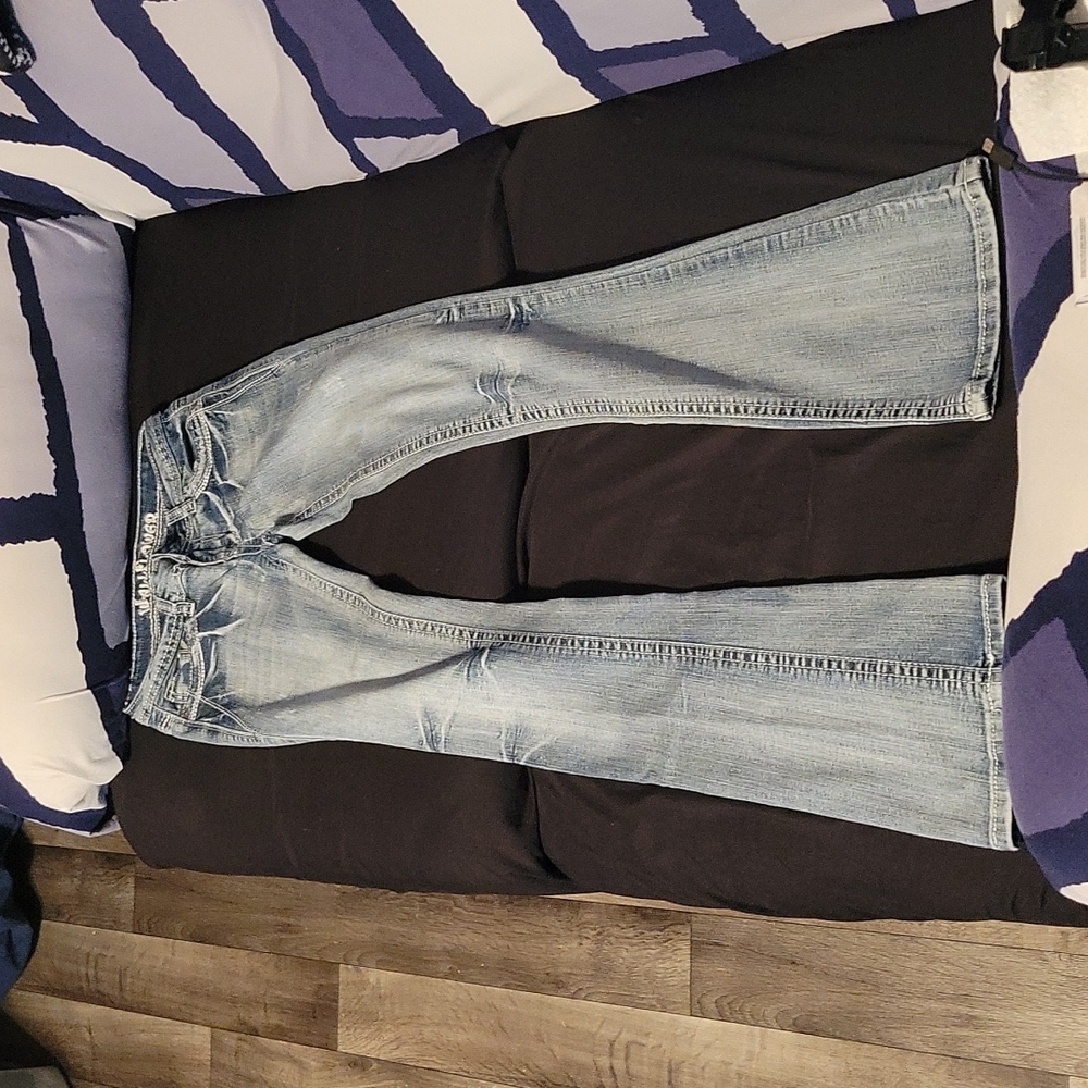 Wallflower flare bottom jeans size 0